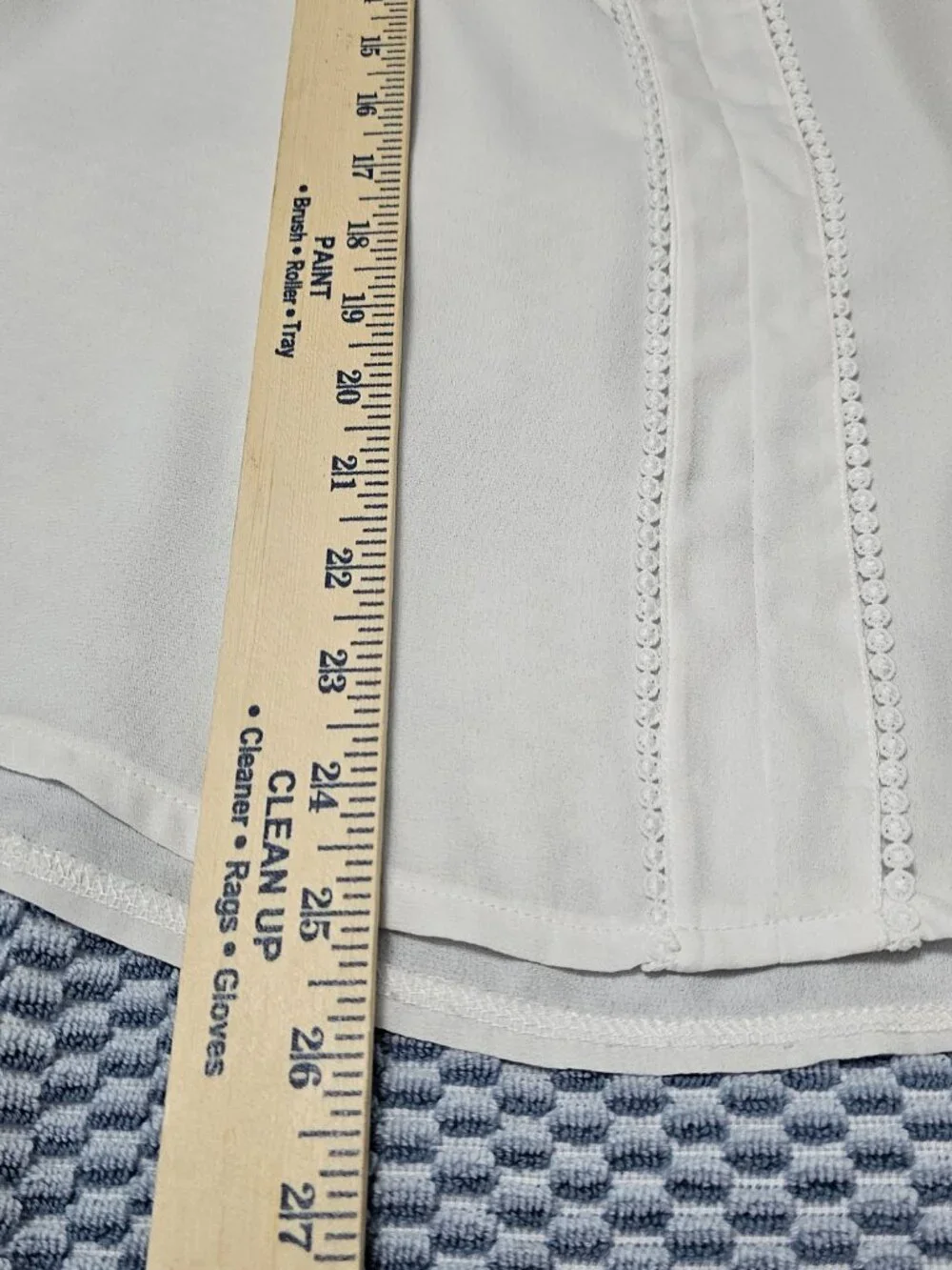 Sakaya White Office Tie-Neck Career Top Women's Short-Sleeve Blouse - Size Large - Picture 6 of 6